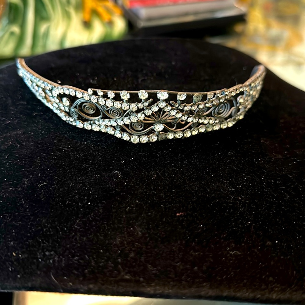 Tiara 1900’s early 1800’s unique hard to find ok condition not perfect FIRM - Picture 3 of 16